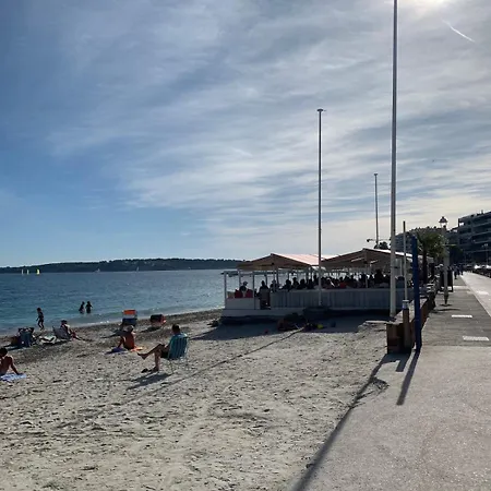 - 100 M From Palm Διαμέρισμα